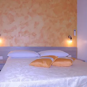 La Fenice Bed & Breakfast