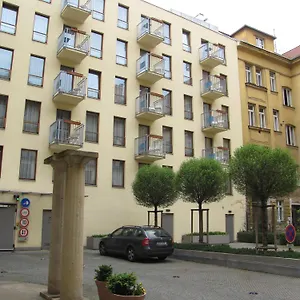 Aparthotel Austria, Praga