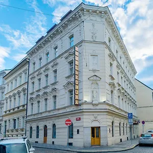 Koruna *** Praha