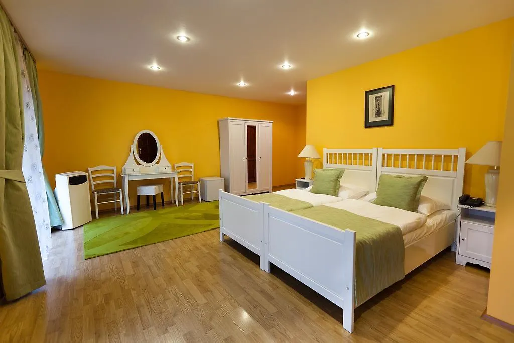 Hotel Bohemia Plaza Residence Prague
